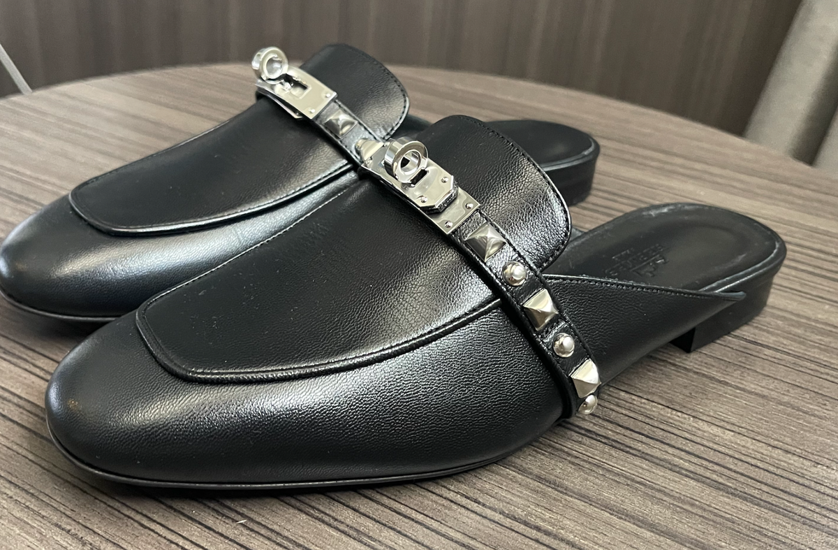 NEW Hermes Oz mule Black goatskin leather with Medor studs NEW Hermes Oz mule Black goatskin leather with Medor studs