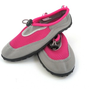 girls water shoes size 4