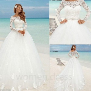 New White Ivory Beach Wedding Dresses 2019 Long Sleeve Beading Belt