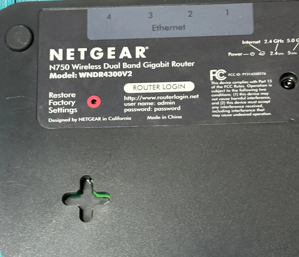 Linksys Instant Wireless-B USB Network Adapter - 802.11b (WUSB11-V4.0) - Image 4 of 4