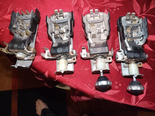 4 1955 55 1956 56 CHEVROLET CHEVY HEADLIGHT SWITCH SWITCHES & 2 56 210 150 KNOBS