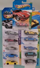 HOT WHEELS SET OF 11 EXOTIC CARS LAMBORGHINI  , FORD GT  , BUGATTI 