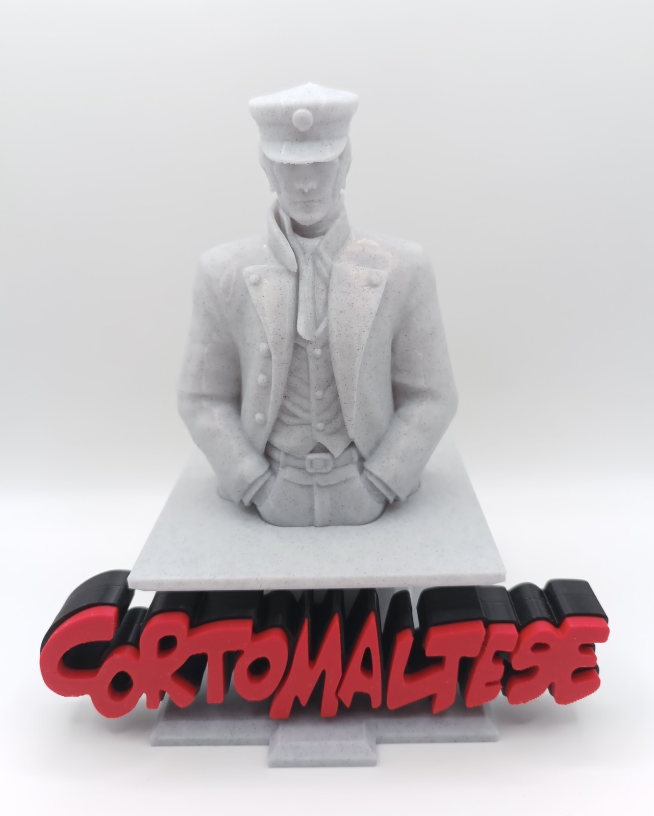 Corto Maltese Busto Fumetti Statua Busto Figures Stampa 3D Marmo Bianco