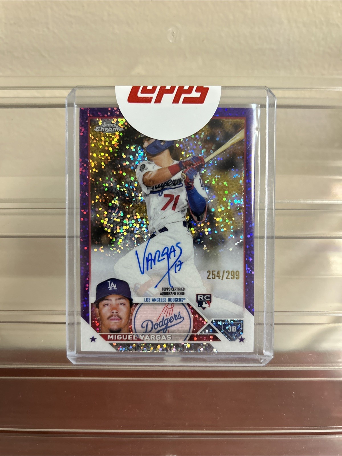 2023 TOPPS CHROME MIGUEL VARGAS PURPLE SPECKLE AUTO 254/299  RC DODGERS RA-MVA