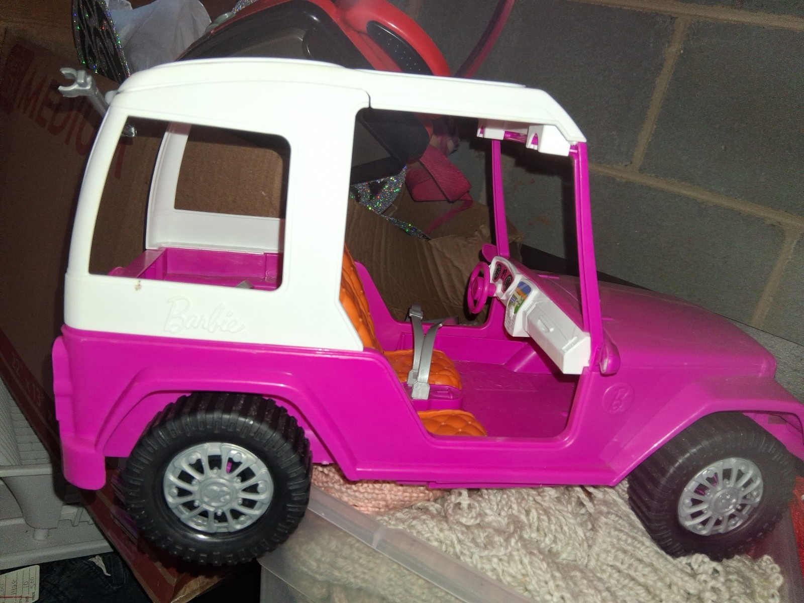 All Toys Entertain ! .. Basic Esscitys & Useful MOMMIBIES  Equipment ■