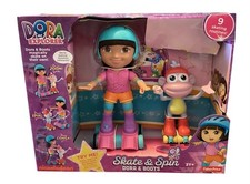 Dora the Explorer Skate  Spin Dora  Boots 2013 Nickelodeon New In Original Box