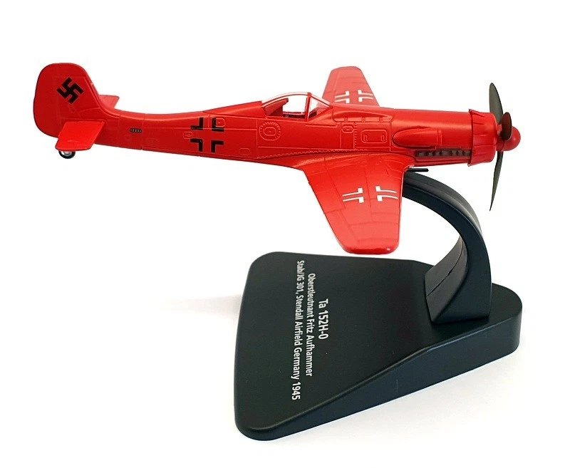 Oxford Diecast 1/72 Scale AC096 - Focke Wulf TA152 Stab/JG301 - Image 3 of 4