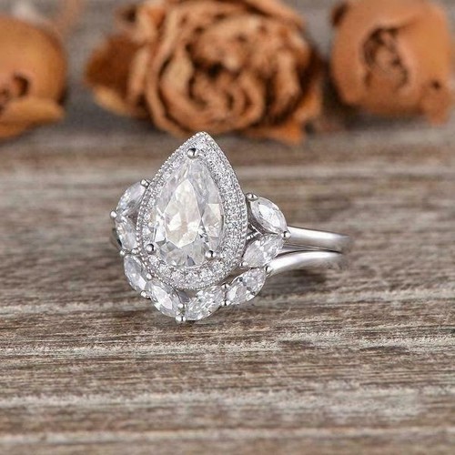 5.16Ct Pear Created Diamonds Bridal Wedding Ring Set Women 14K White Gold Finish - Foto 2 di 5