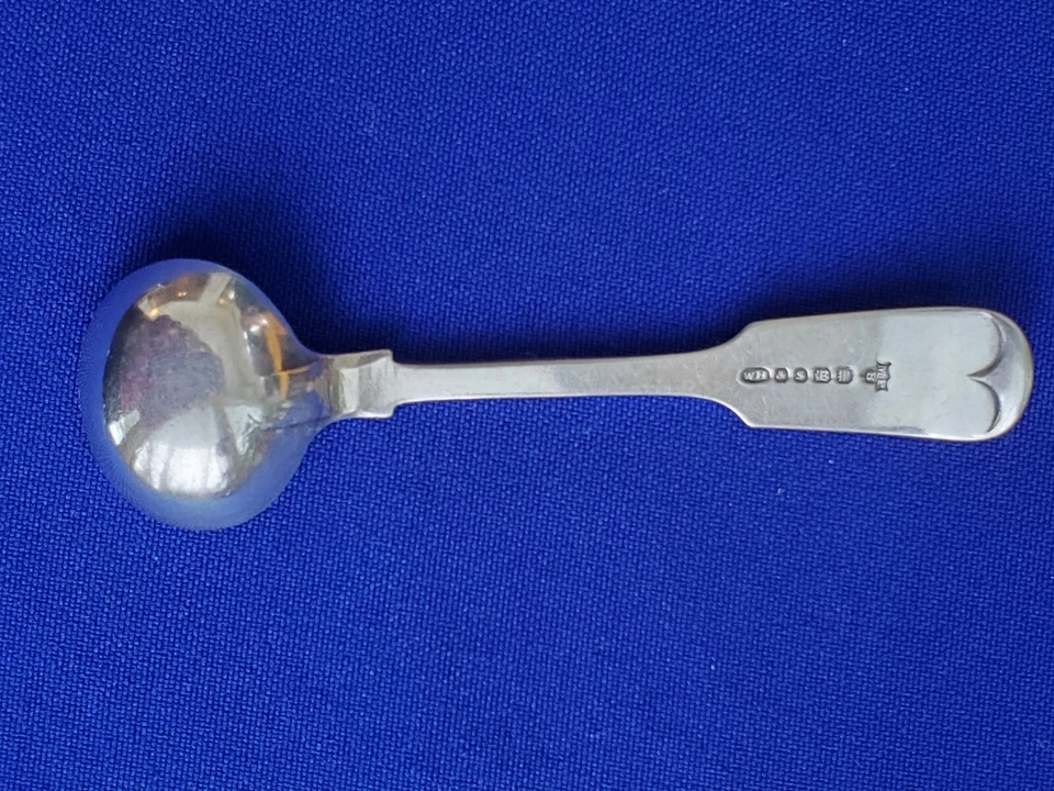 Cuchara de sal maestra Silverplate de Wm. Hutton & Sons Sheffield Inglaterra 11322 Foto 3 de 4