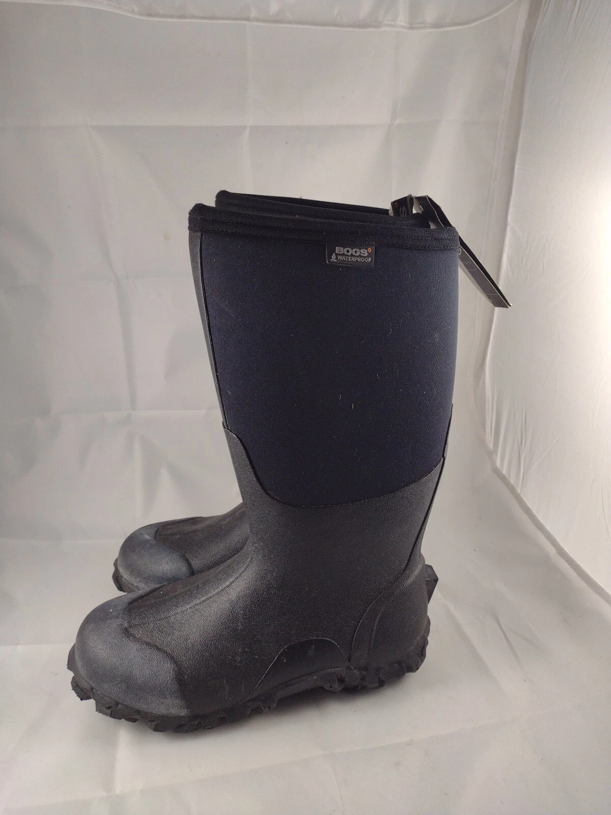Bogs Mens Classic High Waterproof Boot Black Size 6 60142-001