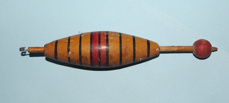 VINTAGE ANTIQUE "IDEAL" PAINTED 7" WOOD FISHING FLOAT BOBBER GOOD CONDITION