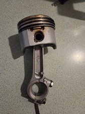 BRIGGS AND STRATTON 8 HP I/C  Piston Rod Assembly