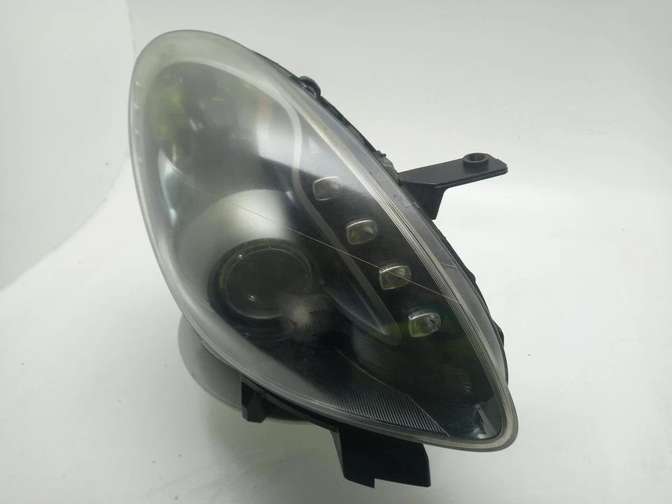 Faro delantero derecho ALFA ROMEO GIULIETTA O/S 2010-2021 5 puertas hatchback Foto 3 de 4