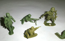 vintage Soldier Army Figures 2" Hong Kong x5