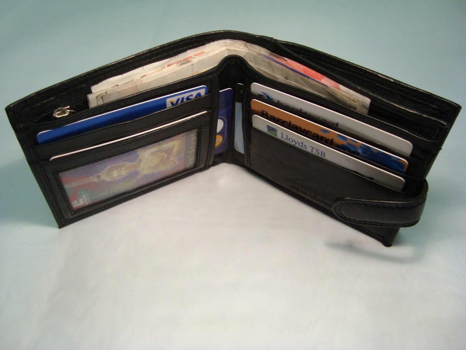 High Quality Luxury Mens Soft Leather Wallet With Large Zipped Coin