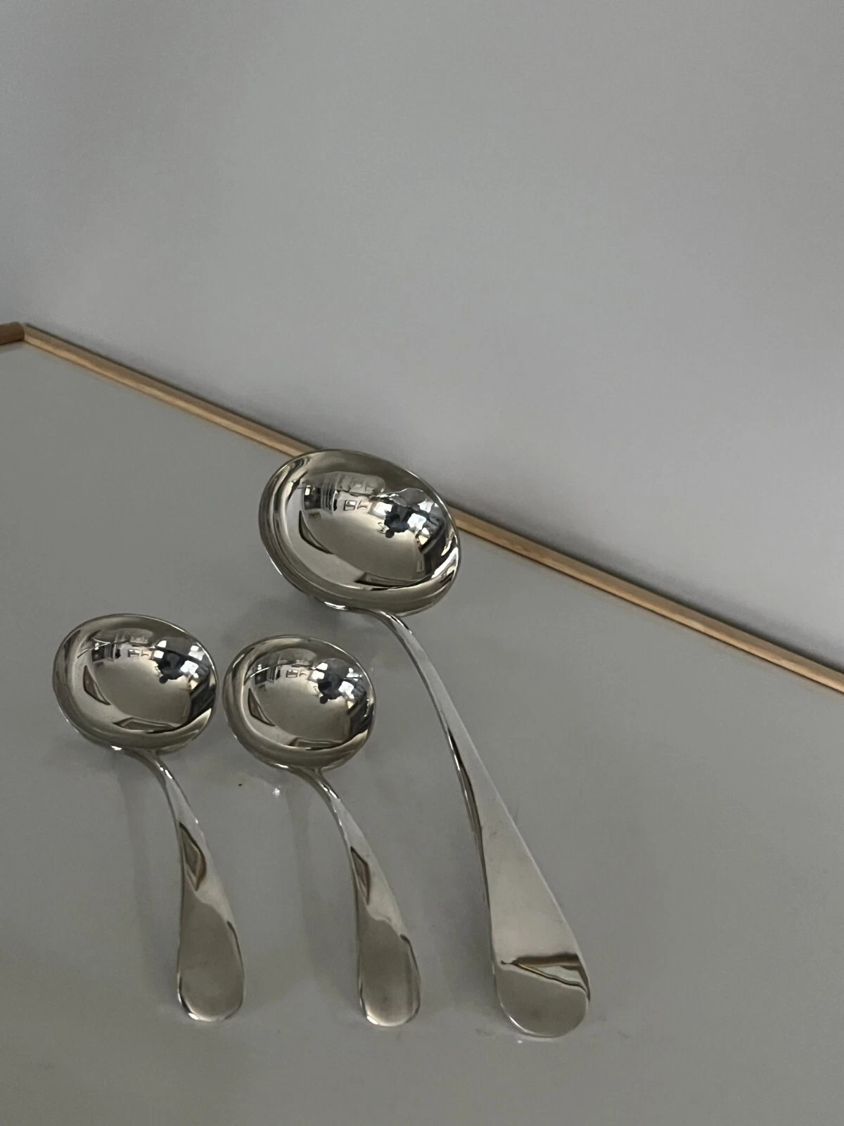 WALKER & HALL SILVER PLATED SOUP LADLE & TWO SAUCE LADLES (SPL-JJJ)
Opens in a new window or tab
