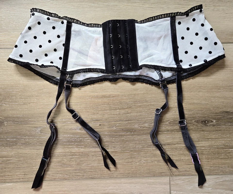 Nuevo con etiquetas Cinturón Liguero Vintage Victoria's Secret Sexy Little Things Malla Punteada XS/S Foto 2 de 3