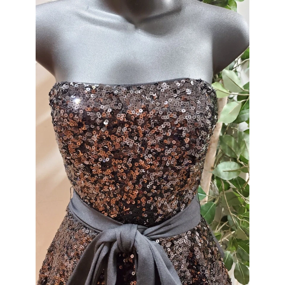 Mono informal para mujer French Connection negro de poliéster con hombros descubiertos talla 2 Foto 2 de 4