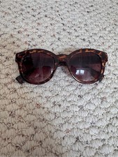JCrew Classic Tortoiseshell Women s Sunglasses - Brown Lens 0132