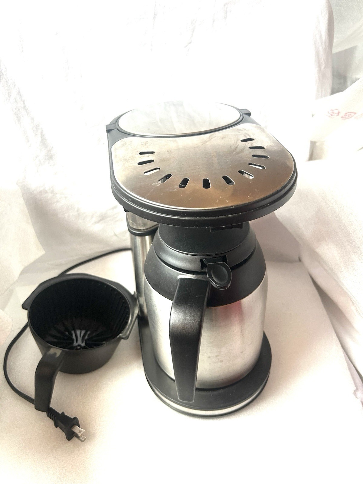 Bonavita Connoisseur Coffee Brewer 1901TS With Thermal Carafe