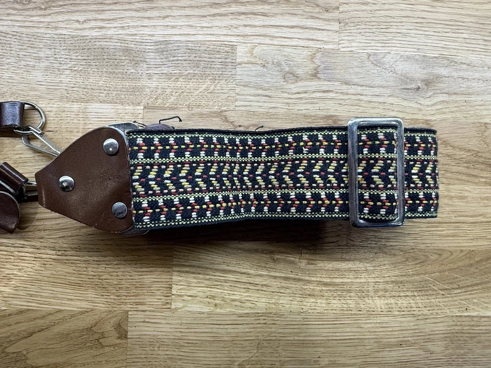 Vintage Embroidered Camera Strap Wide For SLR DSLR With Camera Lugs Included - Image 3 of 4