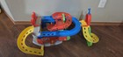 FISHER PRICE LITTLE PEOPLE SIT N STAND SKYWAY 2-IN-1 RACETRACK CHILD Playset — photo 3