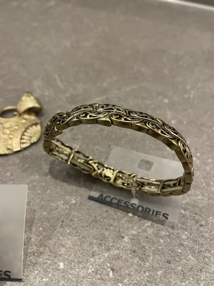 Modeschmuck, Ohrringe, Armband und Anhänger, Tolles Geschenk! Neu! - Bild 3 von 4