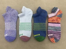 4 pairs BOMBAS Women's All-Purpose Ankle socks Size Medium multicolor