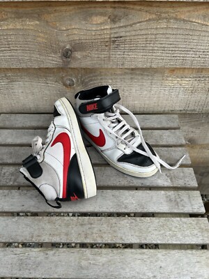 vintage nike trainers