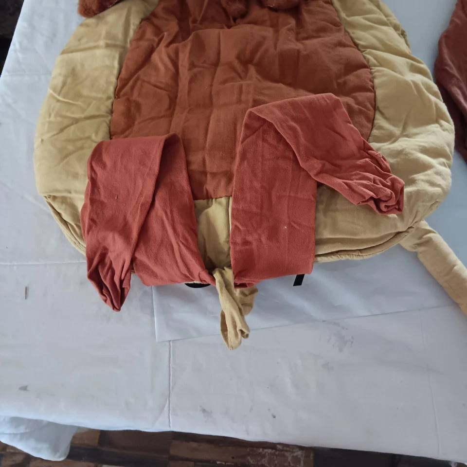 Lillian Vernon 毛茸的狮子立方连身裤颈部毛皮和头饰服装 12-24 个月 — 第 4/4 张图片