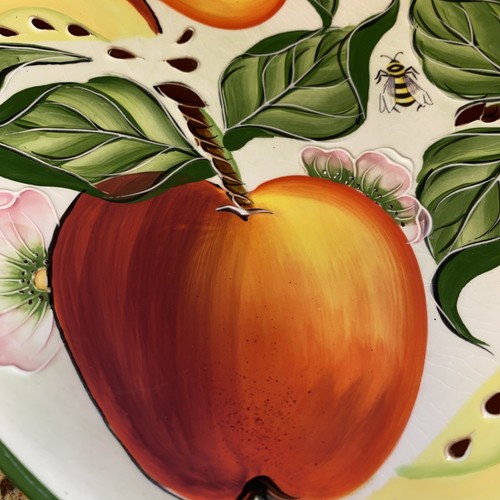 J McCall Blue Sky Apple blossom, Apples, And Bees Plate 2004 11.5 inches - Picture 2 of 11