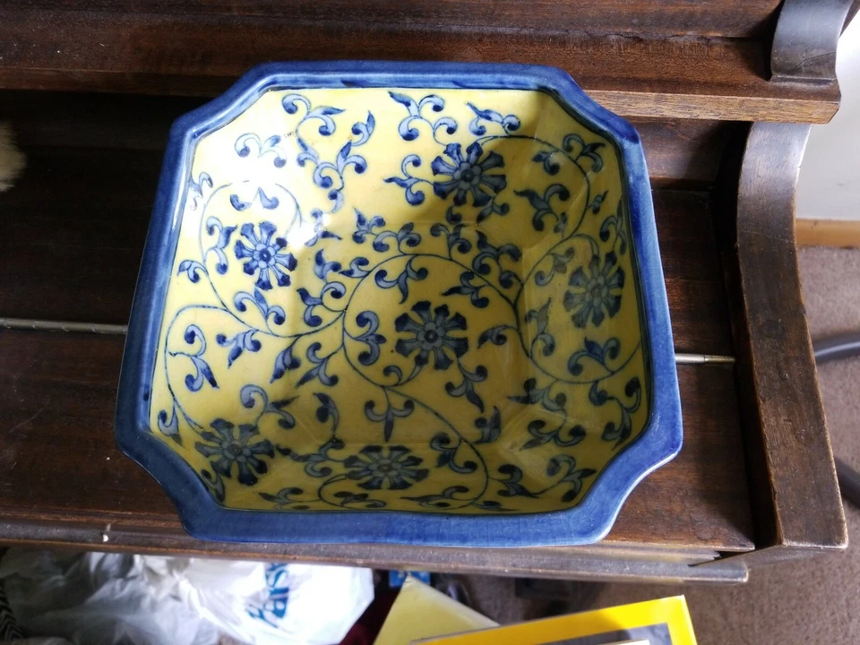 Красивая китайская экспортная восьмиугольная чаша синяя и желтая с отметкой - Изображение 4 из 4
