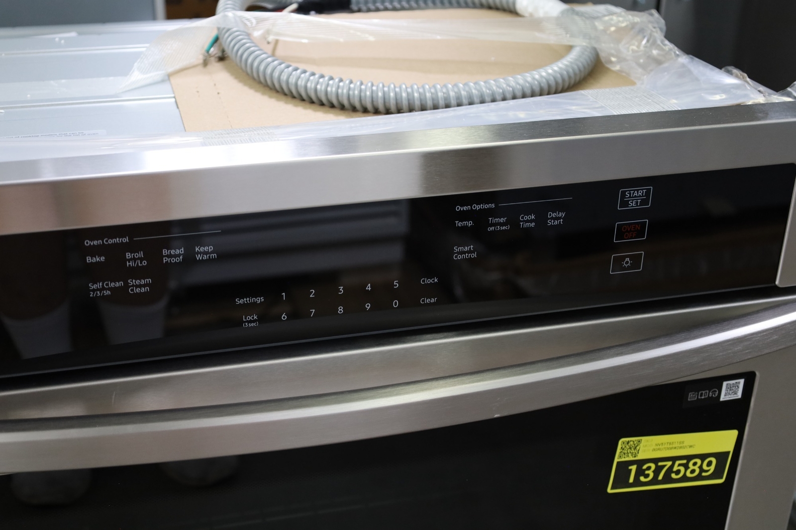 Samsung NV51T5511SS 30" Stainless Electric Single Wall Oven NOB 137589