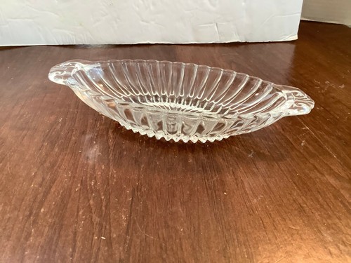 De colección Relish Pickle Postre Barco Plato Vidrio Acanalado Transparente Ovalado Asas Desplazadas 8x4" - Imagen 6 de 7