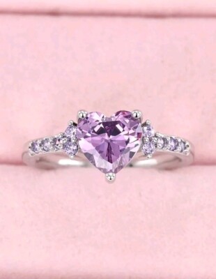 Gr. 11 - V 1/2 Flieder Lila Herz Solitär Ring Zirkonia Ewigkeit Verlobung Geschenk