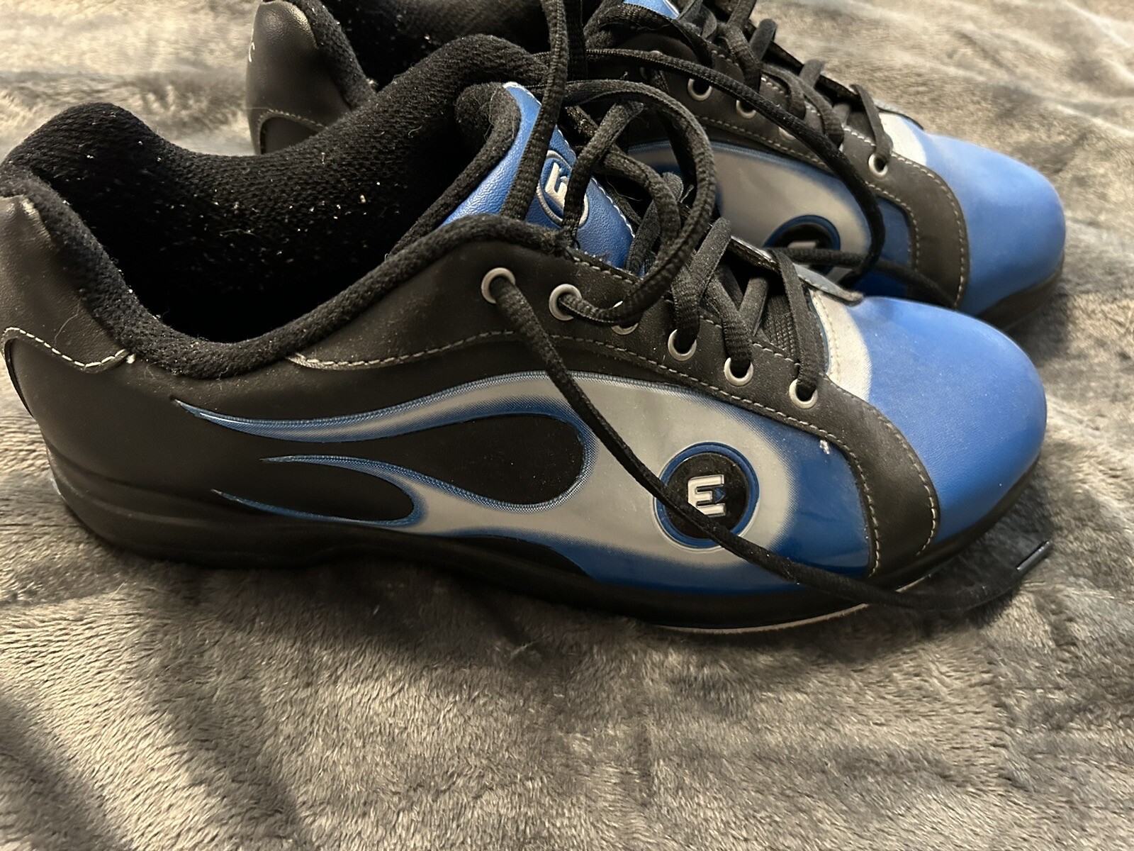 Etonic Bowling Shoes Black With Blue/silver Flames. Men’s Size 11 eBay