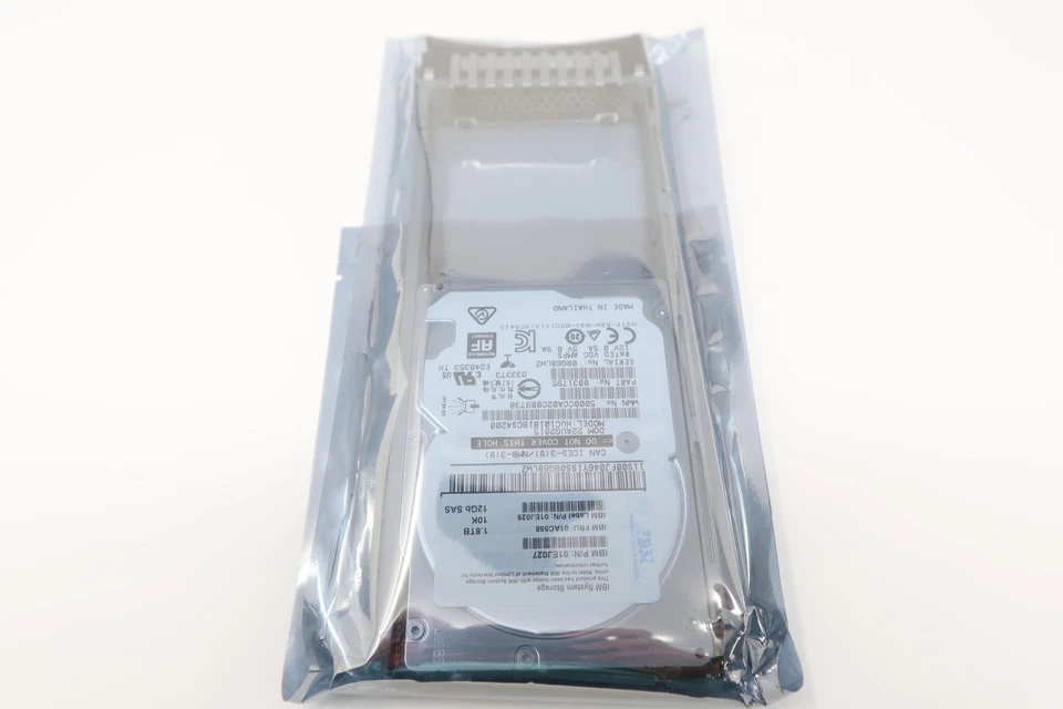 01AC598 01EJ027 IBM 1.8TB 10K 12Gbps 2.5" SAS Storage Hard Drive - Image 3 of 3