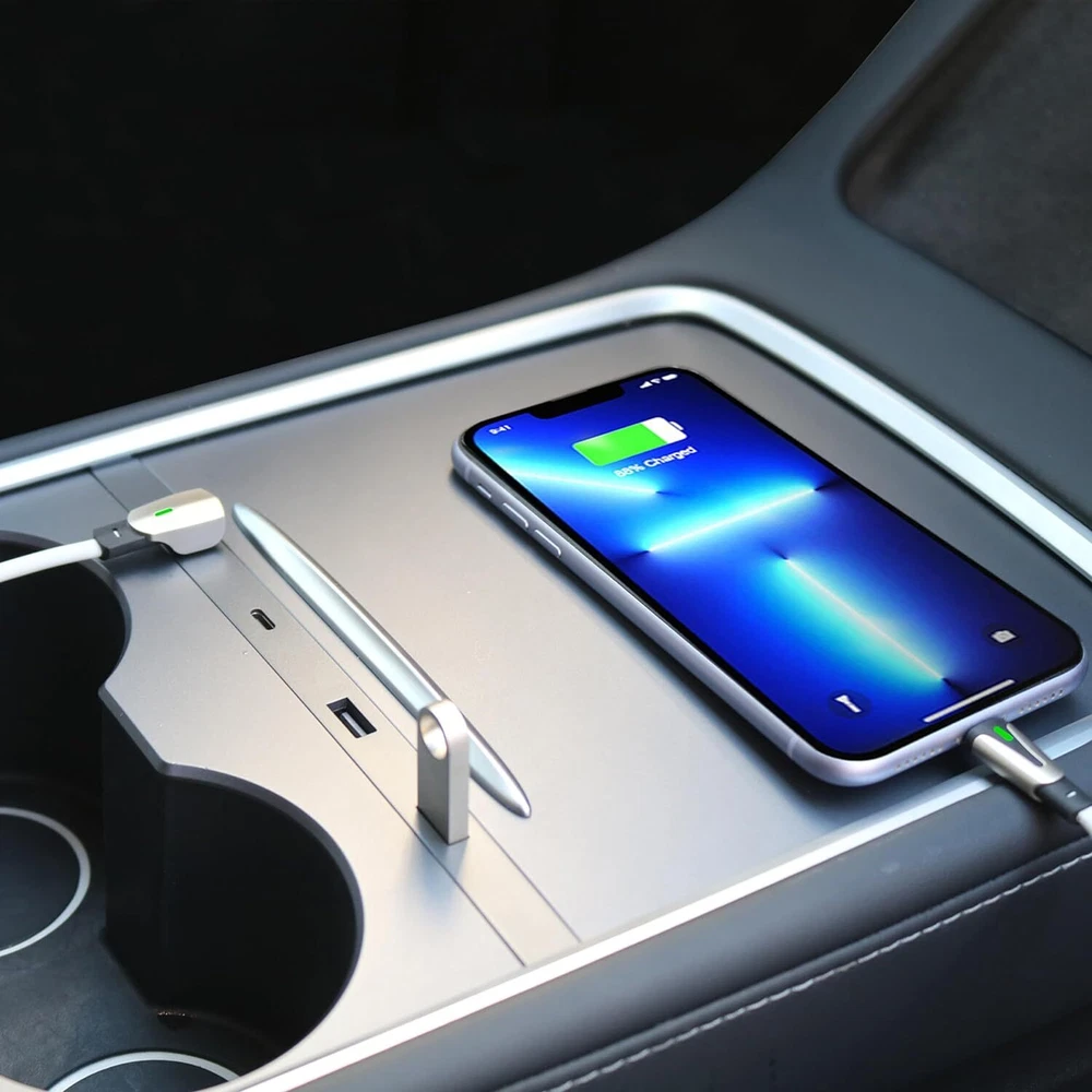 2021-2024 Tesla Model Y & 2021-2023 Model 3 USB-C Car Charger Hub