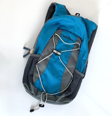 adventuridge hiking backpack