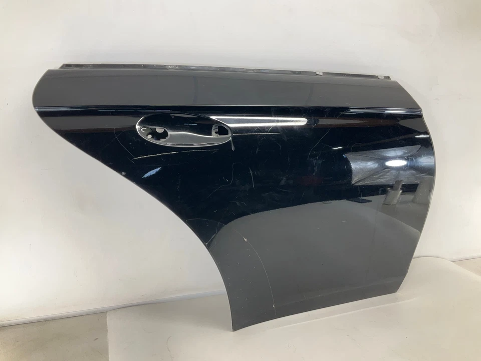 07-11 MERCEDES-BENZ CLASE CLS W219 CLS550 Carcasa de puerta trasera derecha pasajero OEM CM Foto 4 de 4