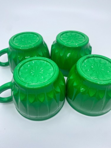Set di 8 coppe ciotole punch verde e giallo vintage Jeannette ""Slick & Sassy"" (6 once) - Foto 8 di 15