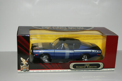1969 PLYMOUTH BARRACUDA ROAD SIGNATURE DIE CAST METAL COLLECTION 1