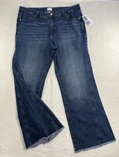 Time and Tru Women  s High Rise Flare Jeans with Side Seam Details Size 20