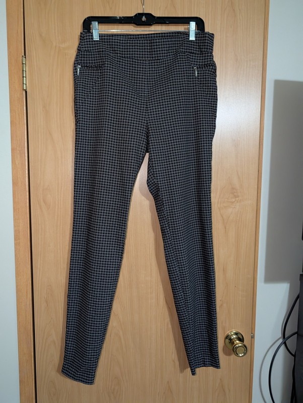 Soho Black, Gray and Copper Checkered Stretchy Pants Size L
