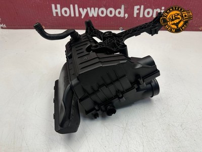 2016-2023 AUDI A3 Q3 TT 2.0 ENGINE ENGINE AIR INTAKE CLEANER FILTER BOX ASSEMBLY