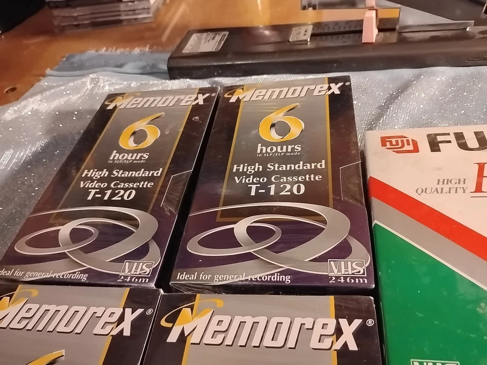 全新 -- 4+1-富士大量空白 VHS Memorex 高标准 120 苏格兰威士忌 T-120 - 6 小时 — 第 3/4 张图片