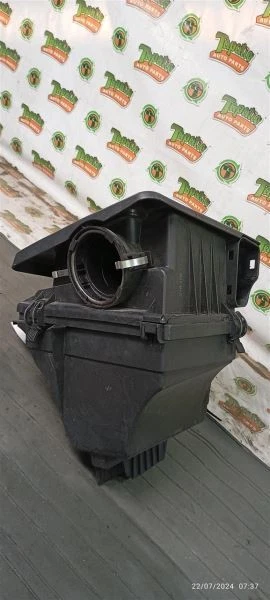 Air Cleaner Convertible M54 265S5 Engine Thru 9/05 Fits 01-06 BMW 325i 3648009 - Imagem 2 de 2