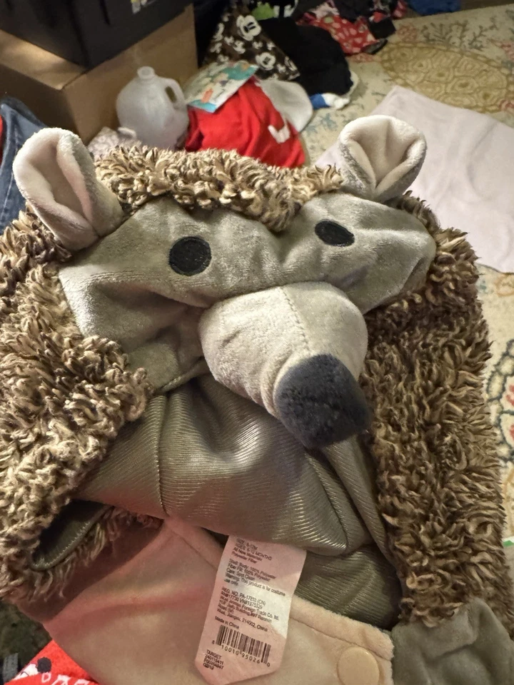 Hyde & EEK! Disfraz de jersey de felpa erizo infantil boutique. Usado en excelente estado 6-12 meses Foto 2 de 4