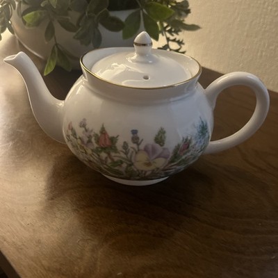 Vintage Aynsley Porcelain  Individual Teapot England.  Wild Tudor 
