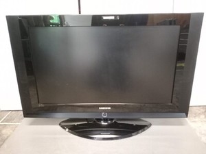 Samsung  Samsung LCD-Fernseher als Ersatzteilspender(M4 1112)